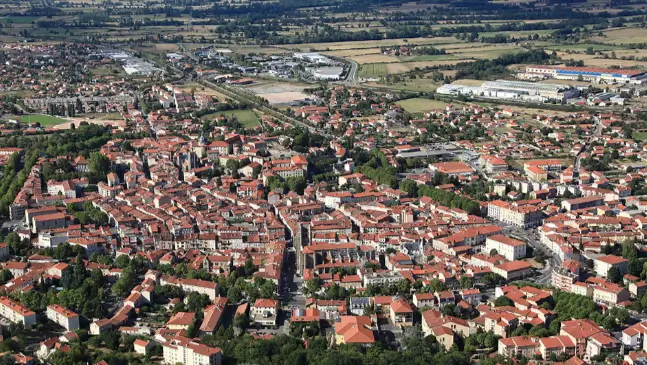 vue ville de Montbrison. agence web communication digitale